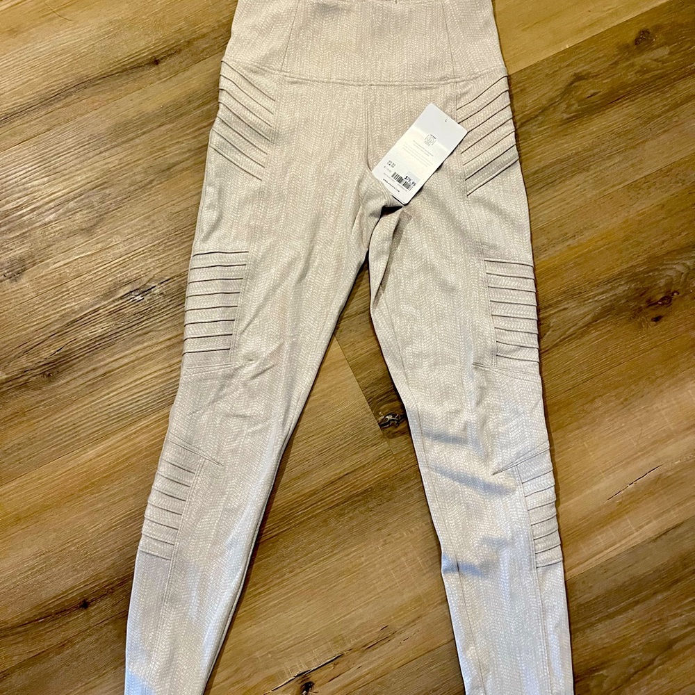Athleta Leggings!